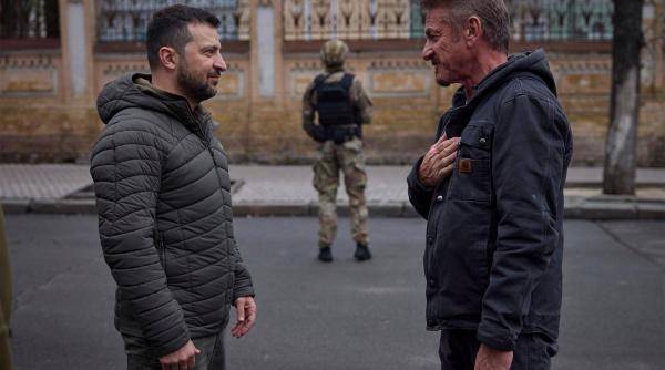 De ce nu a venit Sean Penn la ceremonia Oscar: „Se află în Ucraina, într-o vizită privată”