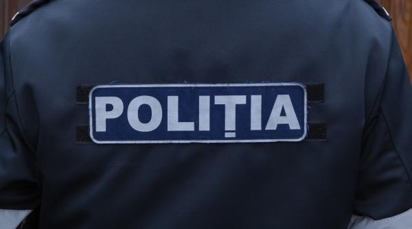 Dosare de cetățenie română aranjate pe bani: un angajat al Consulatului din Cahul a fost reținut