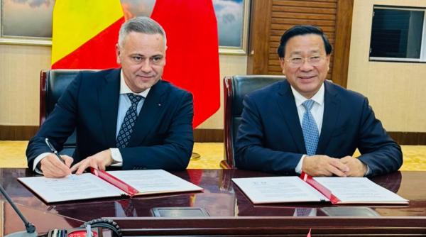 „Deschidem cea mai mare piață din lume pentru produsele românești”: România începe să exporte alimente în China