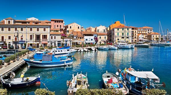Furie într-un paradis turistic european unde ar urma să fie mutați sute de deținuți periculoși. "Nu vrem să devenim Insula Diavolului"