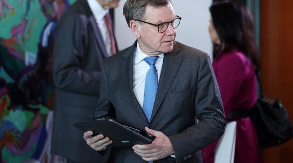 avertisment sumbru al ministrului de externe din germania razboiul din iran ar putea arunca intreaga lume intr o criza majora