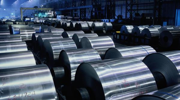 nu doar pretul petrolului creste aluminiul e tot mai scump dupa ce razboiul din iran a dat peste cap aprovizionarea