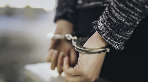 polonia extradeaza un arheolog din rusia in ucraina pe care il arestase la cererea kievului suspectul ar fi sustras aur din crimeea