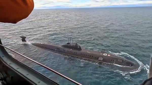 Putin a pus submarinele nucleare în alertă maximă de luptă
