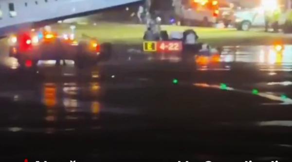 alerta pe aeroportul laguardia din new york un avion air canada a lovit un vehicul pe pista pilotul si copilotul au murit