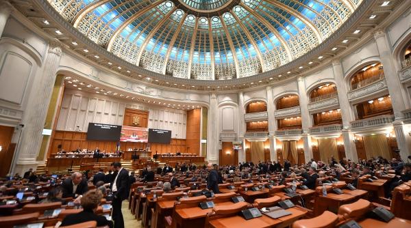 senat copiii cu cerinte speciale vor primi masa calda sau pachet alimentar in loc de alocatie de hrana in bani