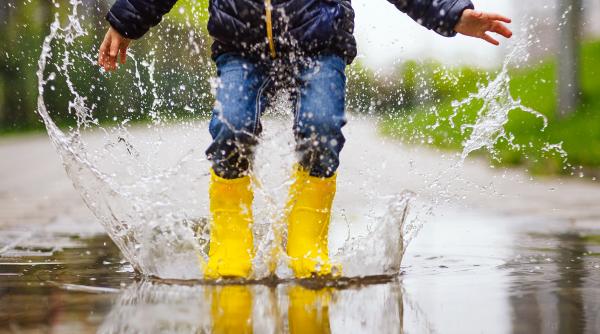 Cum va fi vremea de Paște: Revine frigul și se anunță ploi. Prognoza meteo pentru următoarele patru săptămâni 