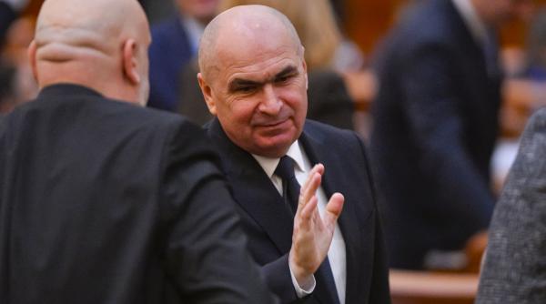 Guvernul ar putea compensa prețul la pompă, spune consilierul lui Bolojan: Banii colectați suplimentar din TVA vor fi dați înapoi 