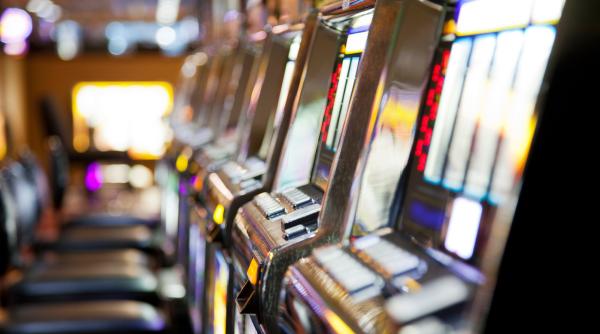 orasele din romania care au interzis sau vor interzice jocurile de noroc