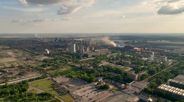 guvernul a adoptat normele prin care siderurgistii de la combinatul liberty galati isi vor primi salariile restante