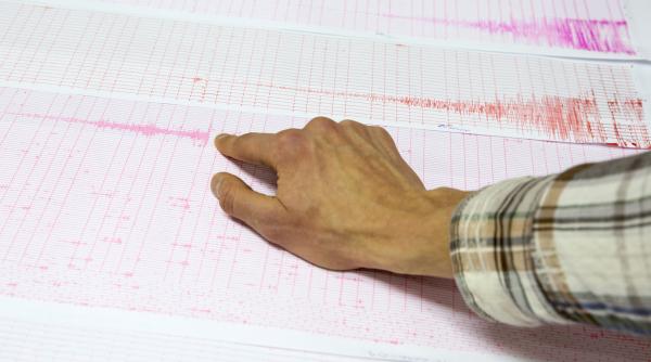 cutremur duminica dimineata in grecia ce magnitudine a avut si unde s a inregistrat epicentrul