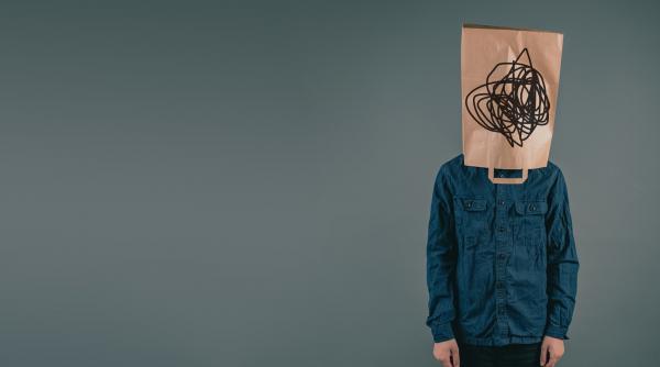 js sybau lowk desi suna a galeza e noua limba romana a generatiei alpha daca nu o intelegi e deja un prim semn ca ai imbatranit