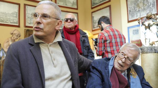 a fost jefuita locuinta fiului celebrului regizor franco zeffirelli hotii au fugit cu doua seifuri