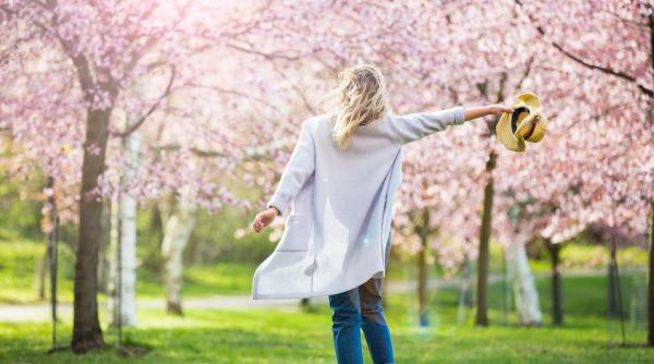 Prognoza meteo pentru următoarele patru săptămâni. ANM anunță temperaturi mai ridicate în prima parte a lunii aprilie