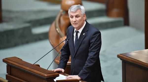 Zamfir: Trei secretari generali adjuncți, la Senat, în loc de doi. Situația trebuie remediată