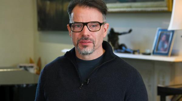 miliardarul chris rokos doneaza o suma record de 190 de milioane de lire sterline universitatii cambridge