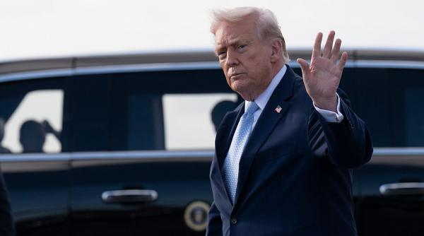 Trump devine primul președinte în funcţie care participă la o pledoarie la Curtea Supremă. Se dezbate dreptul la cetățenie prin naștere