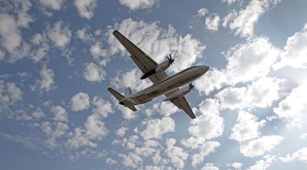 un avion militar rusesc an 26 s a prabusit in crimeea toti cei 29 de oameni de la bord au murit