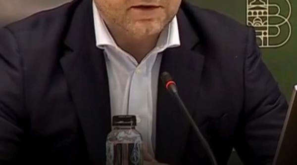 122 de angajați de la Primăria București vor fi dați afară. Proiectul de reorganizare a fost adoptat de Consiliul General