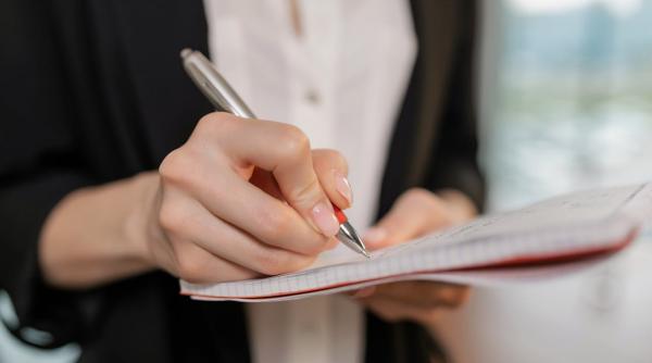 cum iti protejezi finantele cand apar situatii neprevazute personale sau de business