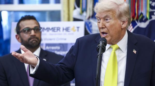 Donald Trump pregăteşte încă o demitere spectaculoasă. Presa din SUA anunţă că şi şeful FBI, Kash Patel, va fi dat afară