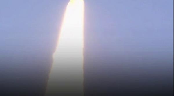 probleme la instalarea toaletei pe capsula orion dupa lansarea pe orbita terestra