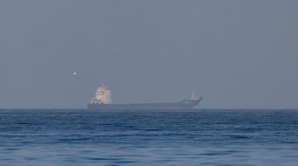 turcia a reusit sa isi treaca prin ormuz trei petroliere qatarezii au incercat dar nu au reusit