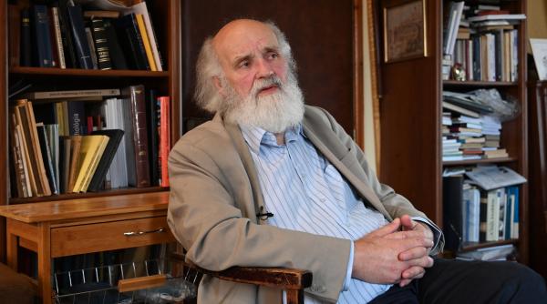 viktor orban predica nationalismul crestin fostul sau pastor e sceptic nu are nimic de a face cu biblia