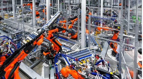 cea mai veche fabrica bmw devine prima ifactory din lume unde ai roboti si gemeni digitali construiesc exclusiv masini electrice