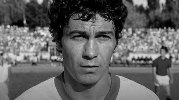 dinamo bucuresti dupa moartea lui mircea lucescu nu este doar o pierdere este despartirea de o parte din propria identitate