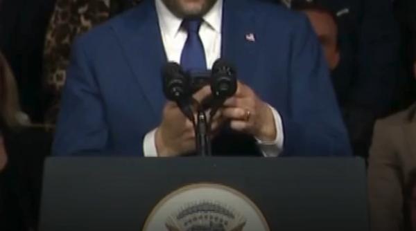 vicepresedintele sua jd vance l a sunat pe trump de la budapesta unde a mers sa l sustina pe viktor orban