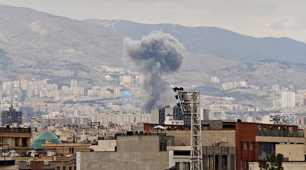 aproape jumatate din populatia lumii traieste in tari lovite de razboi efectele economice sunt devastatoare si dureaza peste 10 ani