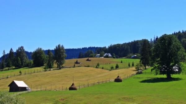bucura te de o vacanta in gura humorului si campulung moldovenesc ce poti vizita