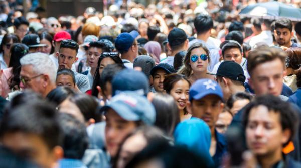 populatia lumii a depasit capacitatea planetei arata un studiu pamantul nu mai poate tine pasul