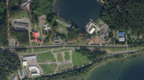 putin si a construit 7 turnuri antiaeriene in jurul palatului fortareata din regiunea novgorod