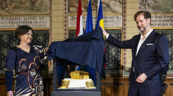 culisele recuperarii coifului de la cotofenesti cum au oferit politistii sub acoperire 400 000 de euro hotului i s a parut putin