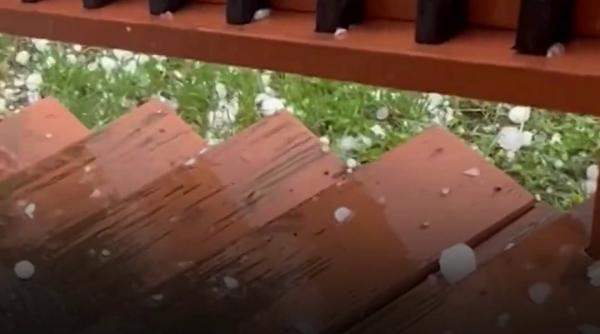 furtuni puternice in sua grindina de dimensiunea unei mingi de golf si tornade in mai multe state