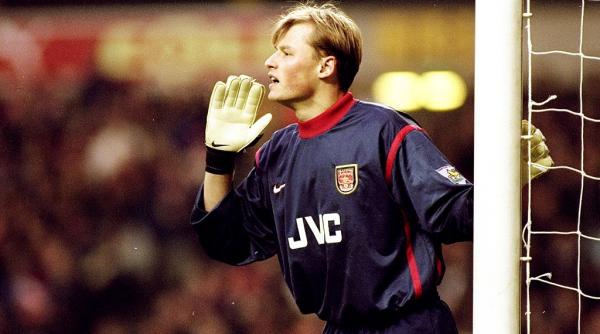 fostul portar al lui arsenal alex manninger a murit masina in care se afla a fost lovita de un tren