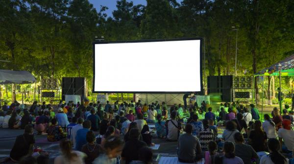 Maraton de filme alpine în București, weekend-ul acesta, la Muzeul Țăranului. S-a pregătit chiar și un turn de cățărare în aer liber