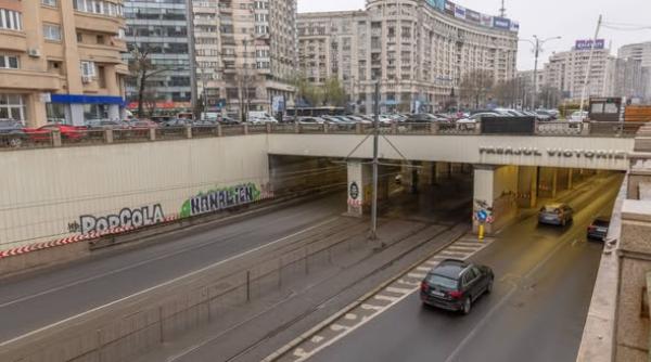 Pasajul Victoriei a devenit o problemă de siguranţă publică pentru bucureşteni. Reabilitarea costă 50 de milioane de euro