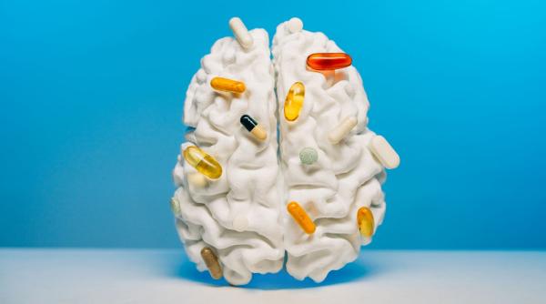 Ce sunt, de fapt, peptidele pentru creier. Când ajută și când pot face mai mult rău. Neurolog: ”Sunt două categorii”