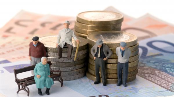marea pensionare care va ingropa sistemul din romania specialistii avertizeaza nu va mai avea cine sa ne plateasca pensiile