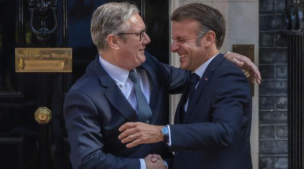 trump cere nato sa stea departe de ormuz starmer si macron tocmai anuntau ca vor conduce o coalitie in stramtoare