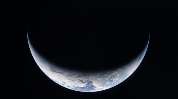 astronautii artemis ii au uimit chiar si expertii nasa imaginile care i au lasat fara cuvinte pe specialisti