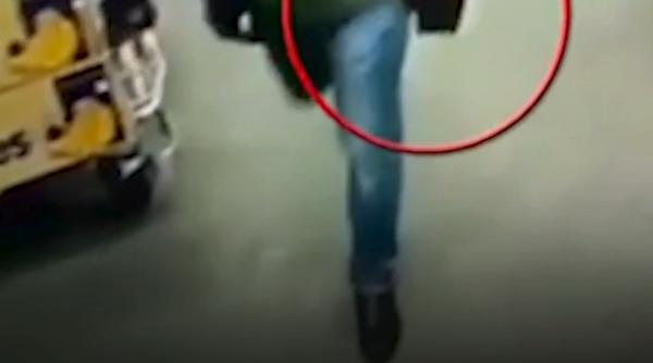 un ucrainean a furat borseta unui preot si a scapat ajutat de un rus