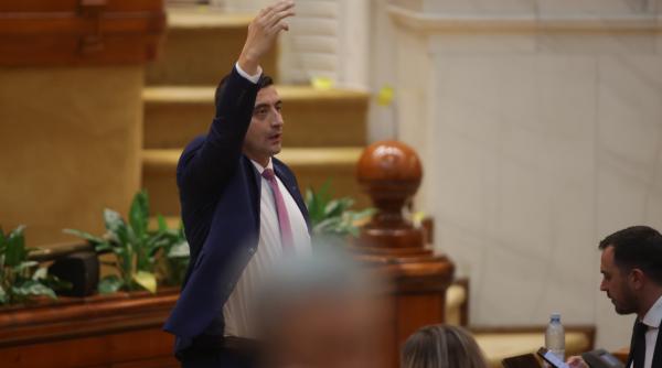 AUR așteaptă să fie chemat la negocieri de PSD pentru moțiunea de cenzură. George Simion: ”Nu vreau să fiu un idiot util”