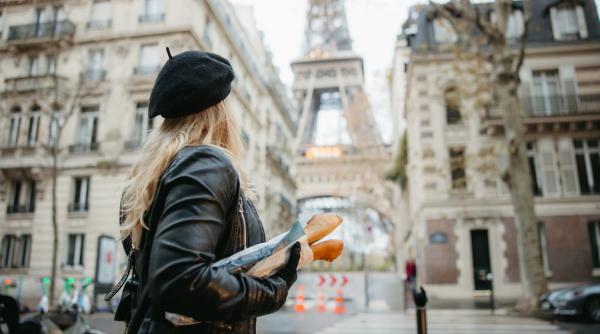 bagheta are un viitor incert cum isi regandeste franta painea emblematica a aparut un nou concept de brutarie