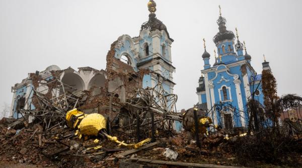 ucraina propune ca o zona din donbas sa se numeasca donnyland in onoarea lui trump s au creat un steag si un imn cu chatgpt