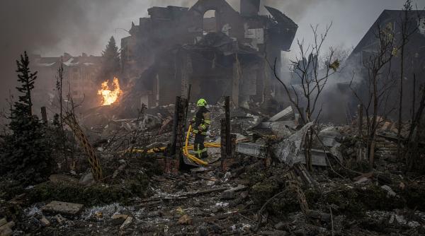 volodimir zelenski ii critica dur pe emisarii lui trump este lipsit de respect sa calatoresti la moscova si sa nu vii la kiev