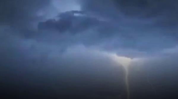 noi alerte de vreme rea in aproape toata tara se anunta vant puternic bruma si ninsori la munte